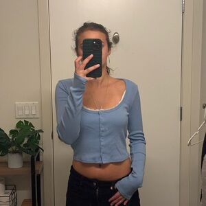 Forever 21 Light Blue Cropped Button-Down Top